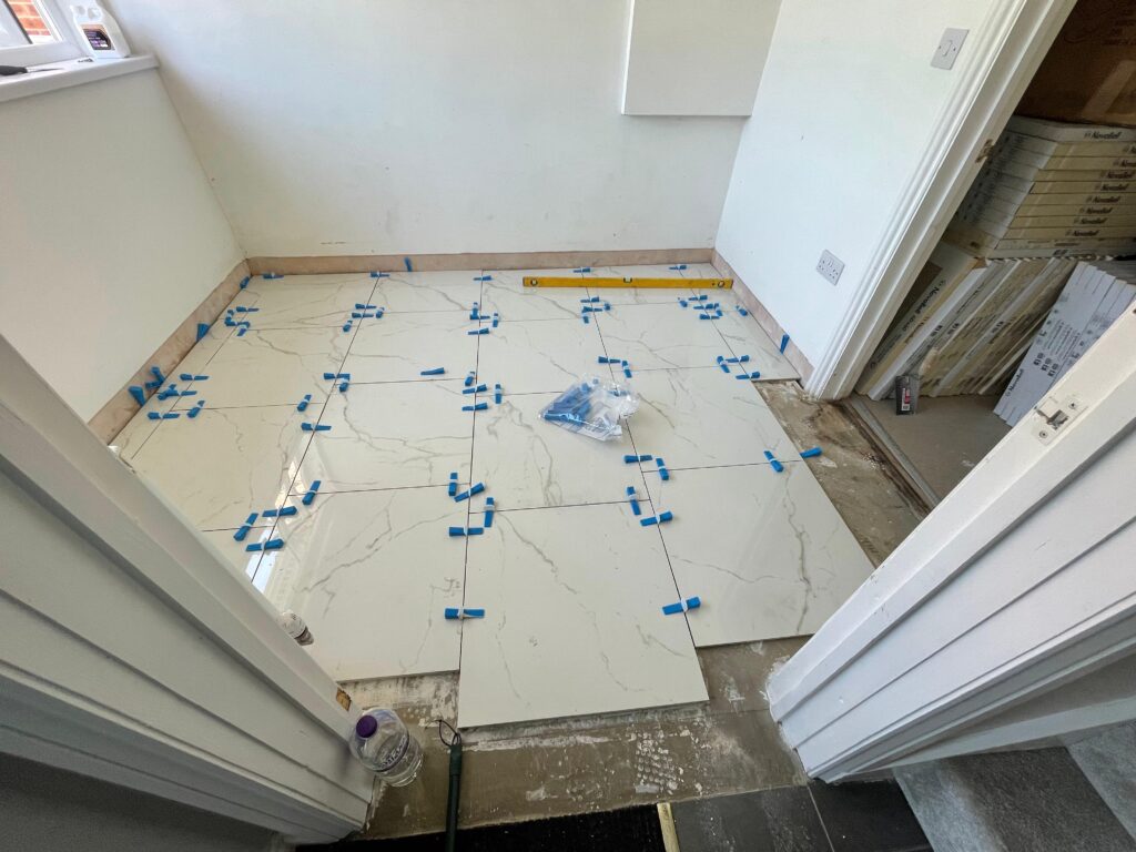 G10 KITCHENS AND BATHROOMS