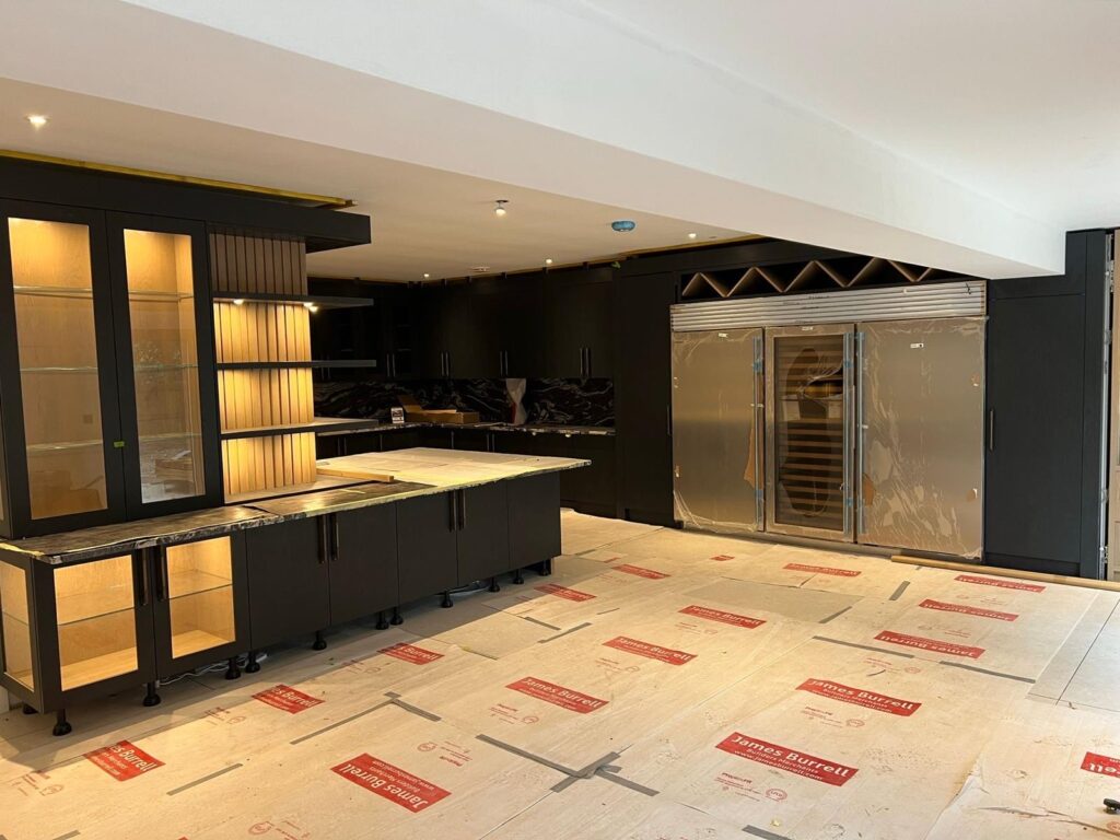 G10 KITCHENS AND BATHROOMS
