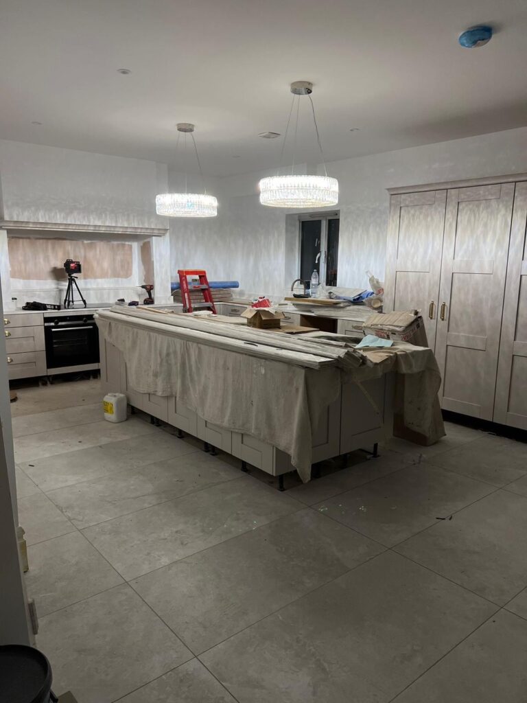 G10 KITCHENS AND BATHROOMS