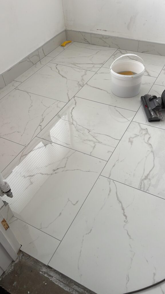 G10 KITCHENS AND BATHROOMS